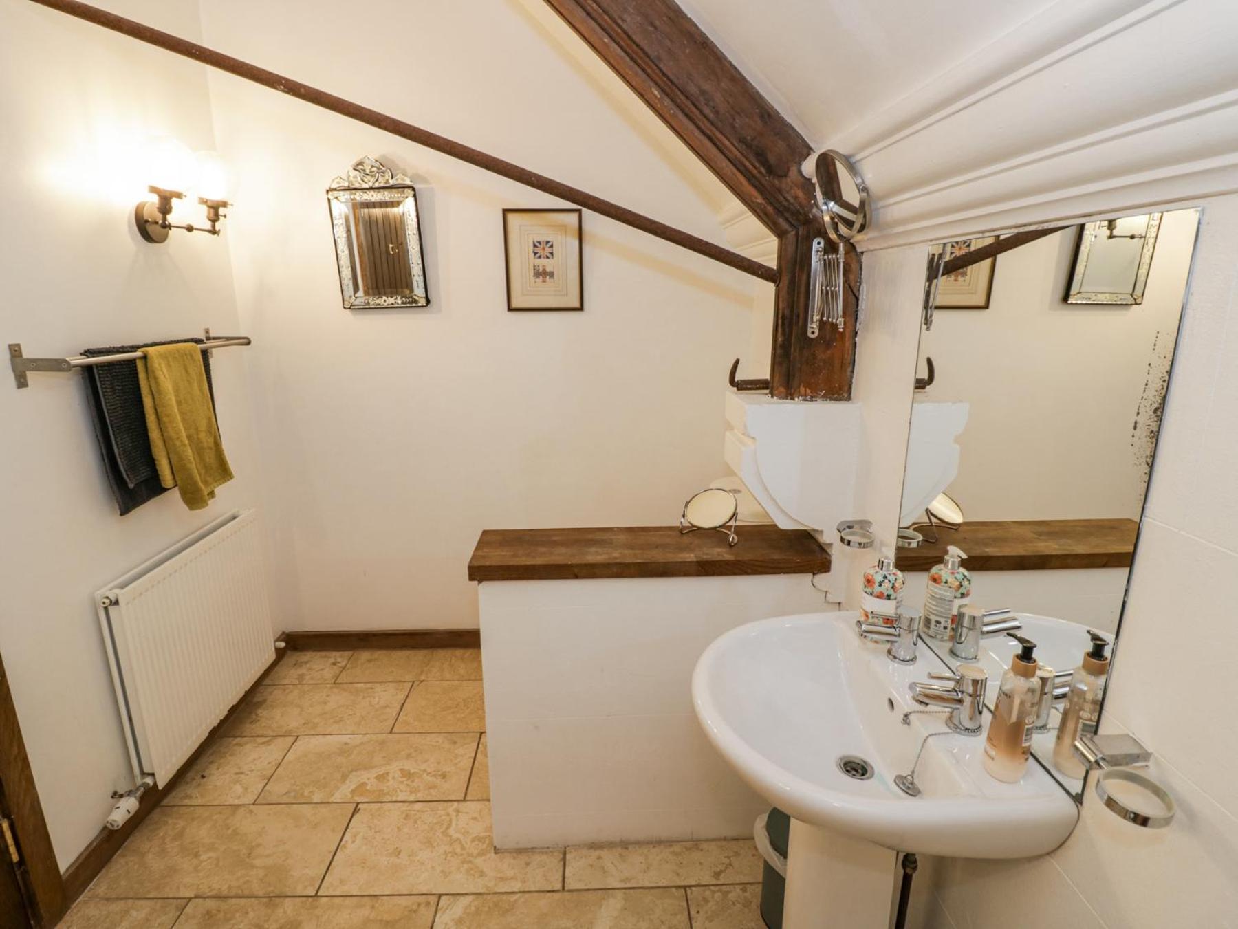 Chetwynd Lodge Стаффорд Екстер'єр фото